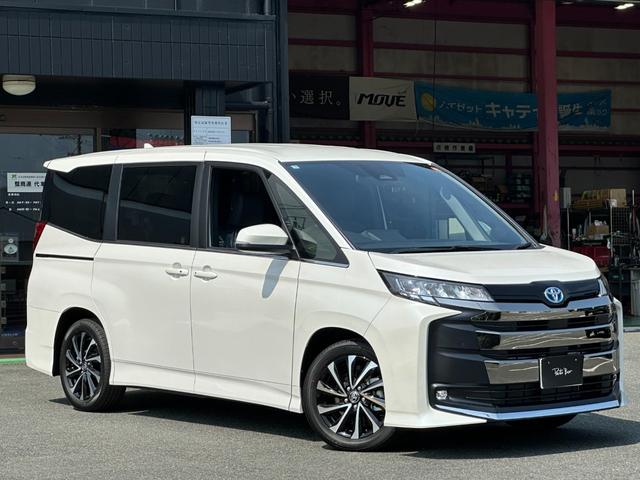 ノア ハイブリッドＳ－Ｚ　即★納　純正ナビ　Ｂｌｕｅｔｏｏｔｈ　Ａｐｐｌｅ　Ｃａｒ　Ｐｌａｙ　後席１３．２インチモニター　フルセグＴＶ　ＣＤ　ＤＶＤ　バックカメラ　ＡＣ１００Ｖ　スマートキー×２　両側電動パワースライドドア（24枚目）