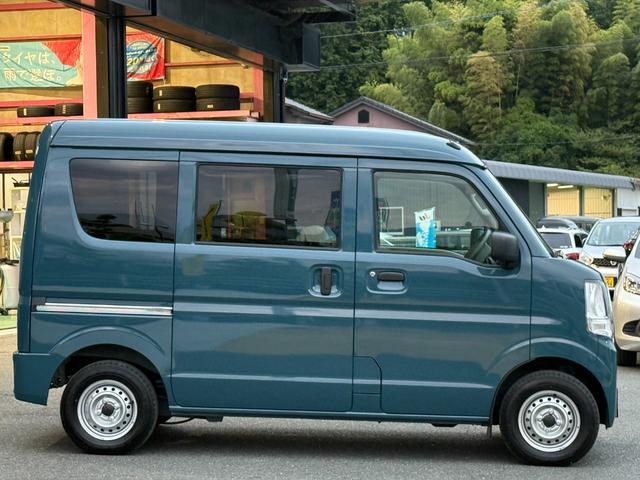 エブリイ ＰＡリミテッド　純正ＡＭ／ＦＭラジオ　ワンオーナー　ＡＴ　フルフラット　キーレス　スペアキー　天井収納　新車保証書　取扱説明書　禁煙車　ＵＳＢ充電（27枚目）