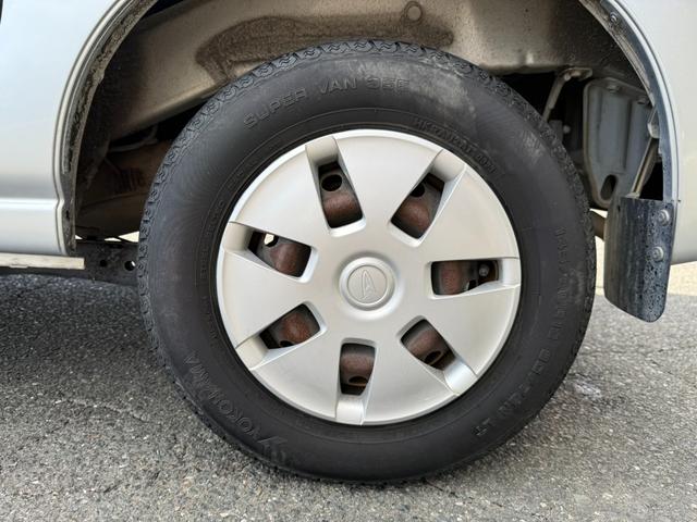 ハイゼットカーゴ クルーズ　社外ナビ　ＣＤ　ＴＶ　バックカメラ　ドライブレコーダー　ＥＴＣ　キー×２　電動格納ミラー　天井収納　禁煙車（4枚目）