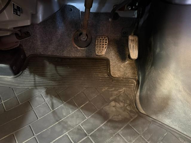 ハイゼットカーゴ クルーズ　社外ナビ　ＣＤ　ＴＶ　バックカメラ　ドライブレコーダー　ＥＴＣ　キー×２　電動格納ミラー　天井収納　禁煙車（34枚目）