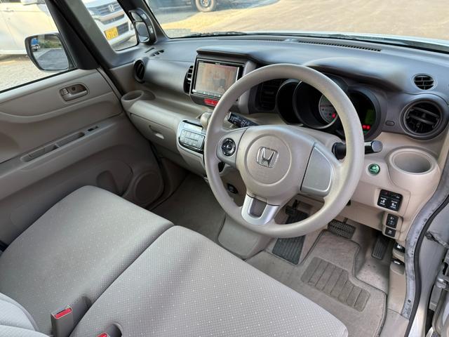 Ｎ－ＢＯＸ Ｇ・Ｌパッケージ　両側電動パワースライドドア　ナビ　ＴＶ　ＥＴＣ　スマートキー　ワンオーナー　社外ＬＥＤヘッドライト　電動格納ミラー　禁煙車（6枚目）