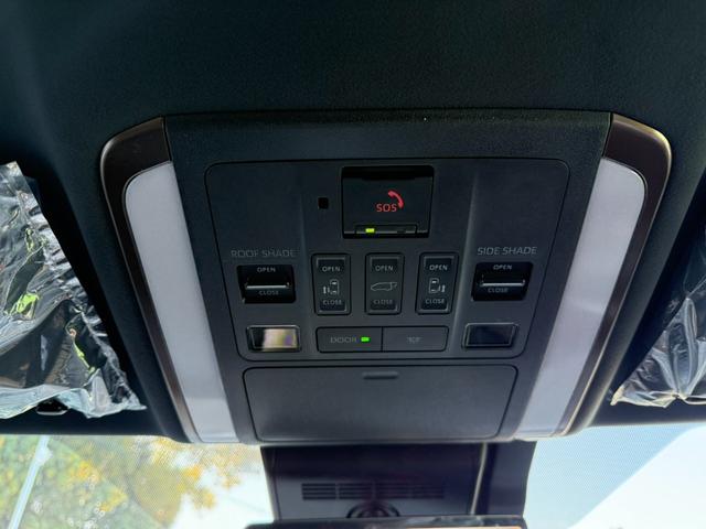 アルファード Z 純正ナビ Bluetooth HDMI ETC2.0 13.2インチフリップダウンモニター 左右独立ムーンルーフ スペアタイヤ フロアマット カラーヘッドアップディスプレイ 7人乗り 禁煙車(46枚目)