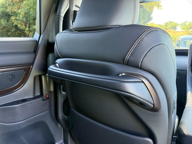 アルファード Z 純正ナビ Bluetooth HDMI ETC2.0 13.2インチフリップダウンモニター 左右独立ムーンルーフ スペアタイヤ フロアマット カラーヘッドアップディスプレイ 7人乗り 禁煙車(53枚目)