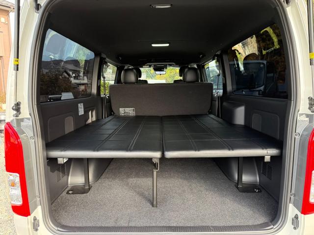 ハイエースバン スーパーGL ダークプライムII アルパインBIGXフローティングナビ Bluetooth Apple Car Play TRDエアロ(F,S,R) 全方位カメラ 両側電動パワースライドドア ベッドキット デジタルインナーミラー(35枚目)