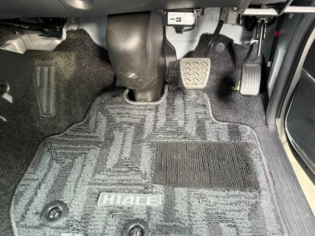 ハイエースバン スーパーGL ダークプライムII アルパインBIGXフローティングナビ Bluetooth Apple Car Play TRDエアロ(F,S,R) 全方位カメラ 両側電動パワースライドドア ベッドキット デジタルインナーミラー(47枚目)