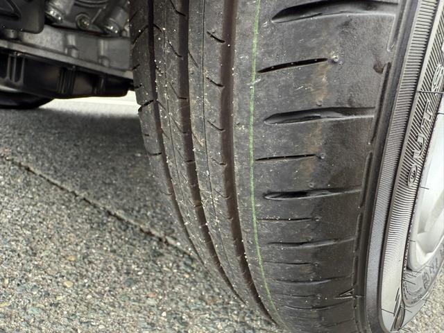 アルトラパン Ｘ　届出済未使用車　純正アルミ　スマートキー×２　新車保証書　取扱説明書　アイドリングストップ　電動格納ミラー　禁煙車　ＬＥＤヘッドライト　シートヒーター（45枚目）