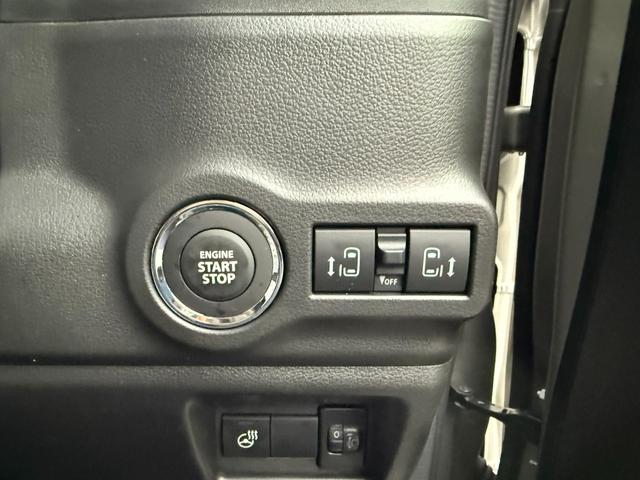 スペーシアカスタム ハイブリッドＸＳターボ　ハイブリッドＸＳターボ　フロアマット　ツートンカラー　両側電動パワースライドドア　ステアリングヒーター　前席両側シートヒーター　サーキュレーター　ＵＳＢ充電　スマートキー×２　届出済未使用車　禁煙車（11枚目）