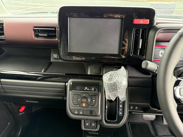 スペーシアカスタム ハイブリッドＸＳターボ　ハイブリッドＸＳターボ　フロアマット　ツートンカラー　両側電動パワースライドドア　ステアリングヒーター　前席両側シートヒーター　サーキュレーター　ＵＳＢ充電　スマートキー×２　届出済未使用車　禁煙車（14枚目）