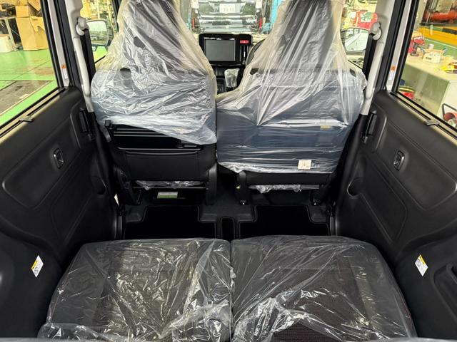 スペーシアカスタム ハイブリッドＸＳターボ　ハイブリッドＸＳターボ　フロアマット　ツートンカラー　両側電動パワースライドドア　ステアリングヒーター　前席両側シートヒーター　サーキュレーター　ＵＳＢ充電　スマートキー×２　届出済未使用車　禁煙車（44枚目）