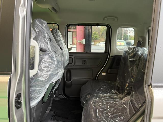 スペーシアカスタム ハイブリッドＸＳターボ　ハイブリッドＸＳターボ　フロアマット　ツートンカラー　両側電動パワースライドドア　ステアリングヒーター　前席両側シートヒーター　サーキュレーター　ＵＳＢ充電　スマートキー×２　届出済未使用車　禁煙車（45枚目）