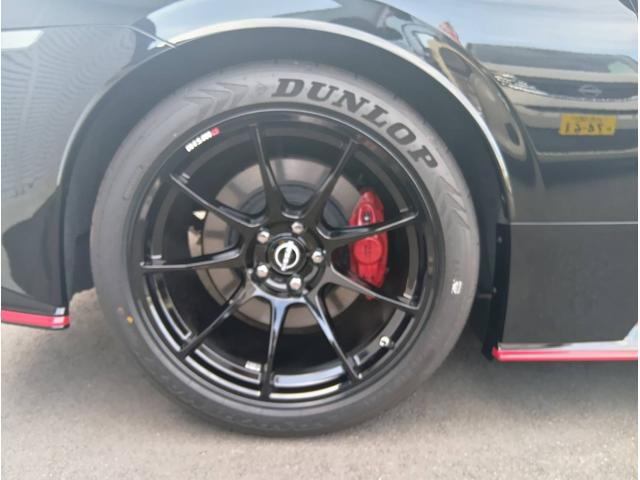 フェアレディＺ ニスモ　ミッドナイトブラック　９インチ日産コネクトナビ　ＢＯＳＥサウンドシステム（13枚目）