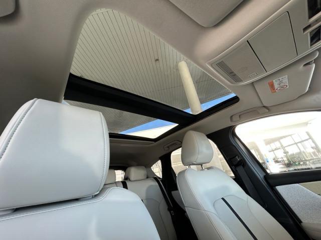 ＣＸ－６０ ＸＤ－ハイブリッド　プレミアムモダン　ＸＤ　ハイブリッド　プレミアム　モダン　車検２年付　パノラマルーフ　ＥＴＣ　ＢＯＳＥサウンドシステム　３６０°ビューモニター（5枚目）