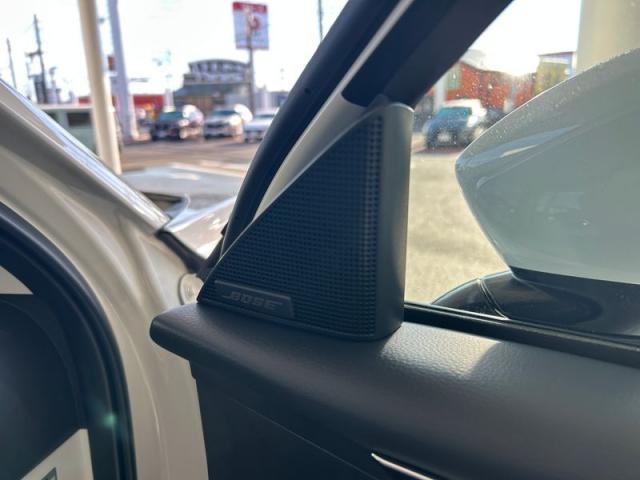 ＣＸ－６０ ＸＤ－ハイブリッド　プレミアムモダン　ＸＤ　ハイブリッド　プレミアム　モダン　車検２年付　パノラマルーフ　ＥＴＣ　ＢＯＳＥサウンドシステム　３６０°ビューモニター（6枚目）