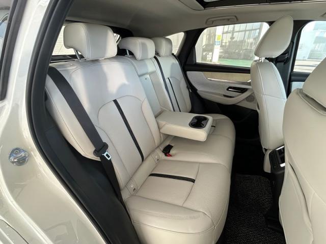 ＣＸ－６０ ＸＤ－ハイブリッド　プレミアムモダン　ＸＤ　ハイブリッド　プレミアム　モダン　車検２年付　パノラマルーフ　ＥＴＣ　ＢＯＳＥサウンドシステム　３６０°ビューモニター（9枚目）