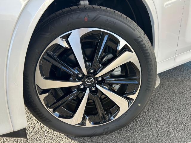 ＣＸ－６０ ＸＤ－ハイブリッド　プレミアムモダン　ＸＤ　ハイブリッド　プレミアム　モダン　車検２年付　パノラマルーフ　ＥＴＣ　ＢＯＳＥサウンドシステム　３６０°ビューモニター（10枚目）