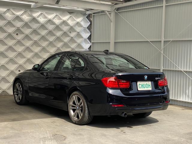 ３２０ｉ　スポーツ　ＡＩＳ鑑定４点　修復歴なし　走行距離管理システム合格車　正規ディーラー車　禁煙車　スポーツ専用内外装　オプション１８インチアルミ　コンフォートアクセス　純正ナビＢＴ　Ｂカメラ　キセノンライト　ＥＴＣ(12枚目)