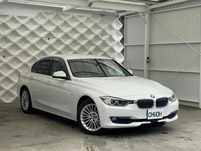 ３シリーズ ３２０ｄ　ラグジュアリー　軽油　１オーナー　ＡＩＳ鑑定４．５点　走行距離管理システム合格車　正規ディーラー車　禁煙車　インテリセーフ　アダクティブクルーズ　　ブラックレザーシート　ナビ　ブルートゥース　Ｂカメラ　ソナー　ＥＴＣ（9枚目）