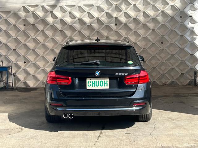 ３シリーズ ３２０ｄツーリング　ラグジュアリー　後期最終型　クリーンディーゼル　セーフティＡＣＣ　ブラックレザーシート　禁煙車　ハンズフリー電動トランク　純正ナビＢＴ　バックカメラ　ＬＫＡ　ＢＳＭ　ＬＥＤライト　正規ディーラー車（10枚目）