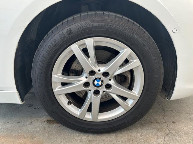 ２シリーズ ２１８ｉアクティブツアラー　禁煙車　ドライビングアシスト　レーンキープアシスト　コンフォートアクセス　ハンズフリー電動トランク　純正ナビＢＴ　バックカメラ　全方向ソナー　ＬＥＤライト　ミラーＥＴＣ　正規ディーラー車（17枚目）