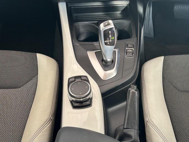 �ʏ�̃I�[�g�}���s�̑��ɂ����g�ŕϑ����\�ȃ}�j���A�����[�h�t�ł��B