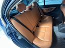 リアシートもブラウンのレザーシートが高級感もあり非常にかっこいいです。