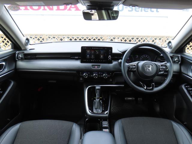 ヴェゼル ｅ：ＨＥＶＺ　ワンオーナー車　コネクトディスプレイ　フルセグテレビ　バックカメラ　シートヒーター　ＥＴＣ車載器　ホンダセンシング　衝突回避支援ブレーキ機能　１オナ　スマキ　フルオートエアコン　エアバッグ　Ｒカメ（9枚目）