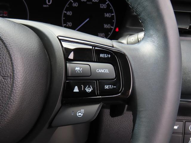 ヴェゼル ｅ：ＨＥＶＺ　ワンオーナー車　コネクトディスプレイ　フルセグテレビ　バックカメラ　シートヒーター　ＥＴＣ車載器　ホンダセンシング　衝突回避支援ブレーキ機能　１オナ　スマキ　フルオートエアコン　エアバッグ　Ｒカメ（32枚目）