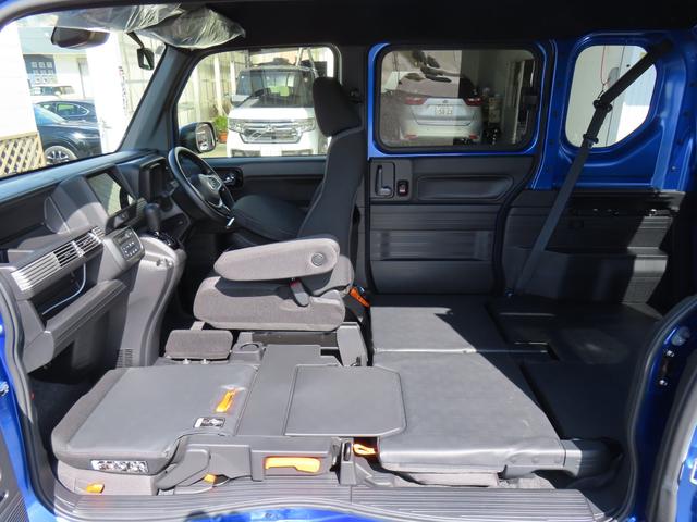 Ｎ－ＶＡＮ＋スタイル ファン　ワンオーナー車　純正ディスプレイオーディオ　バックカメラ　ホンダセンシング　追突軽減ブレーキ　Ｂカメ　キーフリー　ＷＳＲＳ　ＵＳＢポート　運転席エアバッグ　スマートキー　１オーナー車（14枚目）