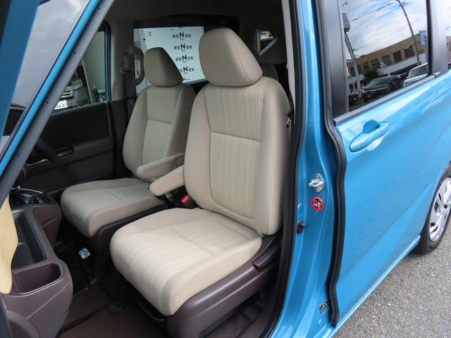 フリード Ｇ・ホンダセンシング　純正メモリーナビ　フルセグテレビ　バックカメラ　ＥＴＣ車載器　ホンダセンシング　Ｆセグ　追突被害軽減ブレーキ　Ｗエアバッグ　パワーウィンドウ　アクティブクルーズコントロール　スマートキ　ＶＳＡ　ＵＳＢ（13枚目）