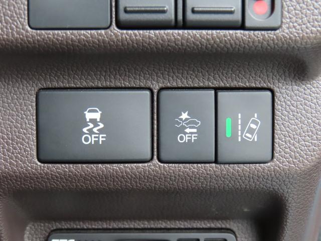 フリード Ｇ・ホンダセンシング　純正メモリーナビ　フルセグテレビ　バックカメラ　ＥＴＣ車載器　ホンダセンシング　Ｆセグ　追突被害軽減ブレーキ　Ｗエアバッグ　パワーウィンドウ　アクティブクルーズコントロール　スマートキ　ＶＳＡ　ＵＳＢ（27枚目）