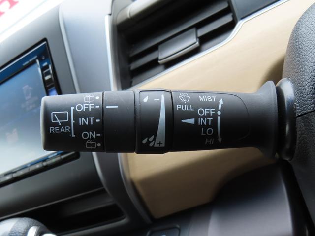 フリード Ｇ・ホンダセンシング　純正メモリーナビ　フルセグテレビ　バックカメラ　ＥＴＣ車載器　ホンダセンシング　Ｆセグ　追突被害軽減ブレーキ　Ｗエアバッグ　パワーウィンドウ　アクティブクルーズコントロール　スマートキ　ＶＳＡ　ＵＳＢ（32枚目）