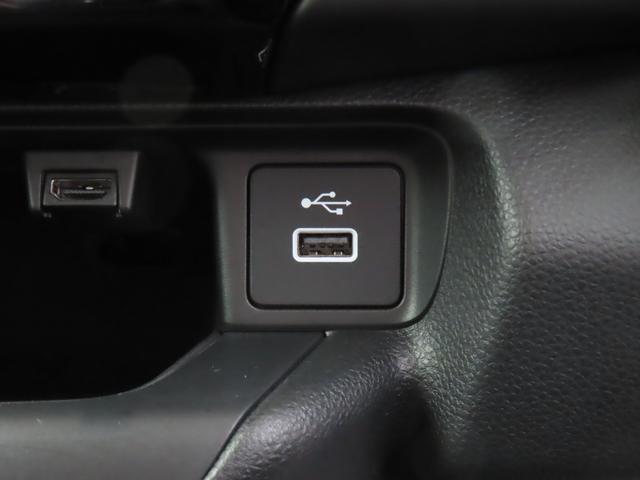ヴェゼル ｅ：ＨＥＶＸ　ワンオーナー車　純正８インチディスプレイオーディオ　バックカメラ　ＥＴＣ車載器　ホンダセンシング　ＡＡＣ　１オーナ　スマ－トキ－　誤発進抑制　ＰＷ　リアカメラ　クルコン　ＥＳＣ　ＥＴＣ装備　キーフリー（24枚目）