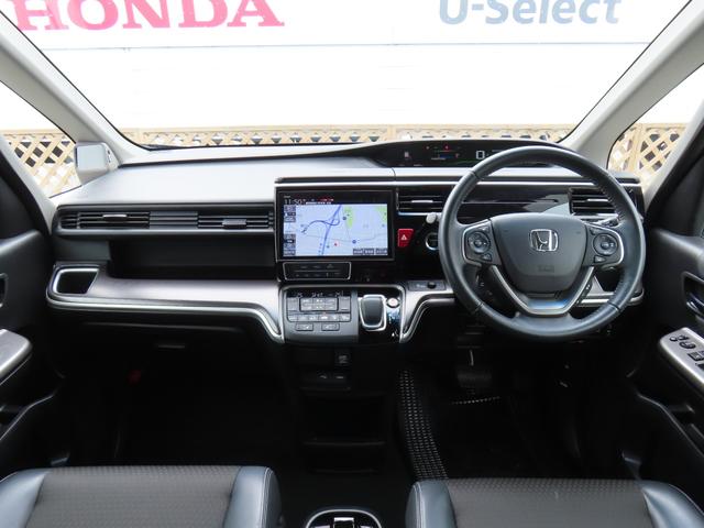 ステップワゴンスパーダ ｅ：ＨＥＶスパーダＧ・ＥＸホンダセンシング　ワンオーナー車　純正１０インチナビ　フルセグテレビ　バックカメラ　シートヒーター　ＥＴＣ車載器　ホンダセンシング　エアバック　地デジ　クルコン　サイドエアバッグ　シ－トヒ－タ－　衝突軽減システム（10枚目）