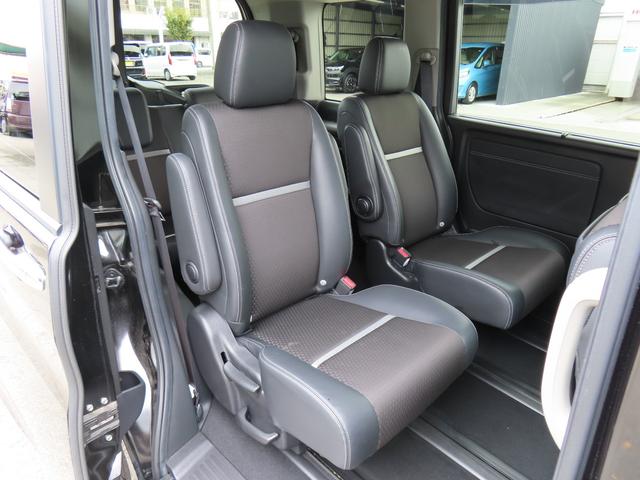 ステップワゴンスパーダ ｅ：ＨＥＶスパーダＧ・ＥＸホンダセンシング　ワンオーナー車　純正１０インチナビ　フルセグテレビ　バックカメラ　シートヒーター　ＥＴＣ車載器　ホンダセンシング　エアバック　地デジ　クルコン　サイドエアバッグ　シ－トヒ－タ－　衝突軽減システム（12枚目）