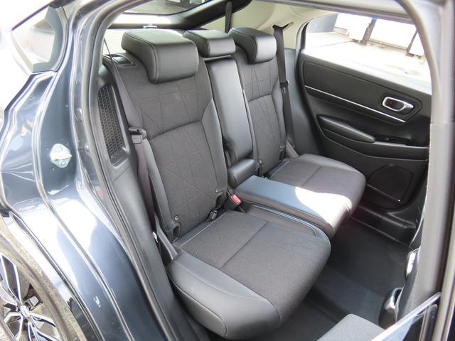 ヴェゼル e:HEVZ ワンオーナー車 コネクトディスプレイ フルセグテレビ バックカメラ シートヒーター ETC車載器 ホンダセンシング 衝突回避支援ブレーキ機能 1オナ スマキ フルオートエアコン Dレコ エアバッグ(11枚目)