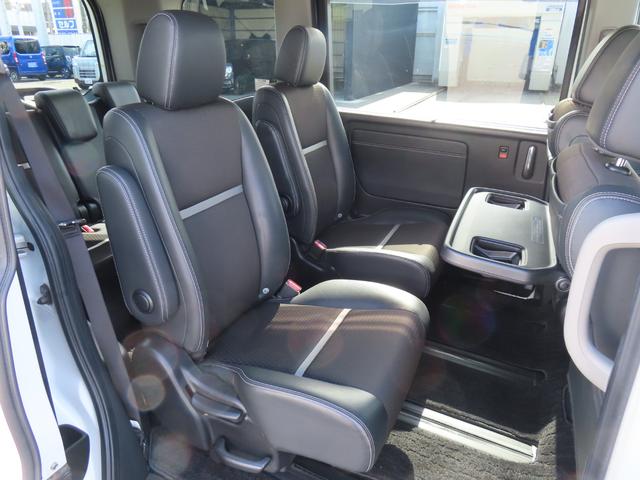 ステップワゴンスパーダ e:HEVスパーダG・EXホンダセンシング ワンオーナー車 純正9インチナビ フルセグテレビ バックカメラ シートヒーター ETC車載器 ホンダセンシング エアバック 地デジ クルコン サイドエアバッグ シ-トヒ-タ- 衝突軽減システム ABS(12枚目)