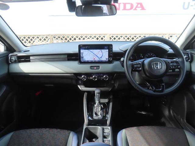 ヴェゼル e:HEVX・HuNTパッケージ ワンオーナー車 純正9インチナビ フルセグテレビ バックカメラ シートヒーター ETC車載器 ホンダセンシング 地デジフルセグ サイドエアバッグ Bカメラ 横滑り防止機能 スマートキー オートライト(9枚目)