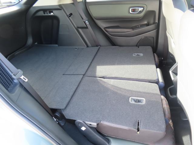 ヴェゼル e:HEVX・HuNTパッケージ ワンオーナー車 純正9インチナビ フルセグテレビ バックカメラ シートヒーター ETC車載器 ホンダセンシング 地デジフルセグ サイドエアバッグ Bカメラ 横滑り防止機能 スマートキー オートライト(15枚目)