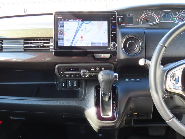 Ｎ－ＢＯＸカスタム Ｇ・Ｌターボホンダセンシング　ワンオーナー車　純正８インチナビ　フルセグテレビ　バックカメラ　シートヒーター　ＥＴＣ車載器　ホンダセンシング　両側ＰＷスライドドア　Ｂモニタ　ＵＳＢ接続　クルーズコントロール　ナビＴＶ　ＶＳＡ　ＰＷ（19枚目）