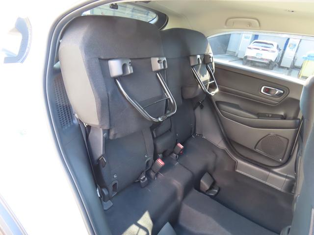 ヴェゼル e:HEVX ワンオーナー車 コネクトディスプレイ フルセグテレビ バックカメラ ETC車載器 ホンダセンシング AAC 1オーナ スマ-トキ- 誤発進抑制 PW リアカメラ クルコン ESC ETC装備 ABS(14枚目)