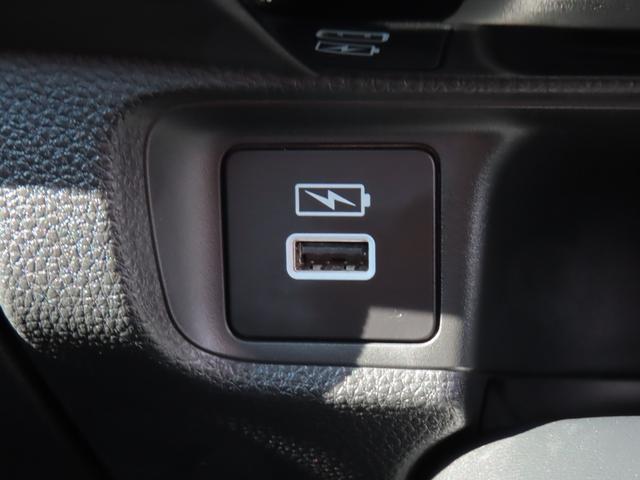 ヴェゼル e:HEVZ ワンオーナー車 純正9インチナビ フルセグテレビ バックカメラ シートヒーター ETC車載器 ホンダセンシング 1オーナー Rカメラ スマ-トキ- アクティブクルーズ サイドエアバッグ ナビTV(26枚目)