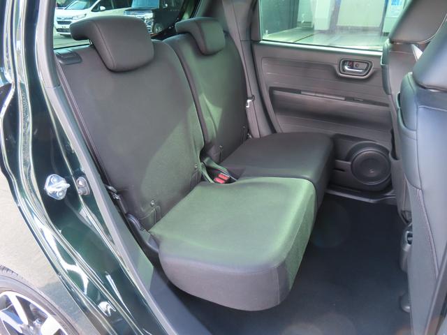 Ｎ－ＯＮＥ プレミアム　ワンオーナー車　純正メモリーナビ　バックカメラ　シートヒーター　ＥＴＣ車載器　ホンダセンシング　ＵＳＢポート　衝突軽減　ＥＳＣ　ＬＥＤ　シ－トヒ－タ－　カーテンエアバック　スマートキー　ＡＡＣ　ＡＢＳ（11枚目）