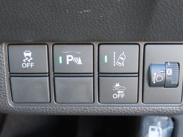 Ｎ－ＯＮＥ プレミアム　ワンオーナー車　純正メモリーナビ　バックカメラ　シートヒーター　ＥＴＣ車載器　ホンダセンシング　ＵＳＢポート　衝突軽減　ＥＳＣ　ＬＥＤ　シ－トヒ－タ－　カーテンエアバック　スマートキー　ＡＡＣ　ＡＢＳ（27枚目）