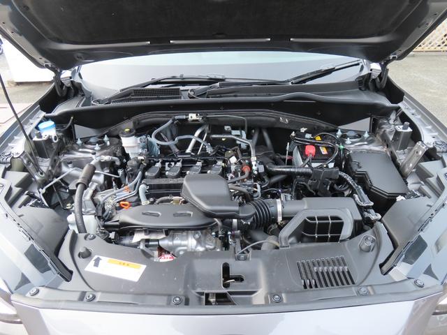 ＺＲ－Ｖ Ｚ　ワンオーナー車　コネクトディスプレイ　フルセグテレビ　バックカメラ　シートヒーター　ＥＴＣ車載器　ホンダセンシング　Ｄレコ　インテリキー　カーテンエアバック　地デジ　ＶＳＡ　Ｂカメラ　クルコン　ＵＳＢ（6枚目）
