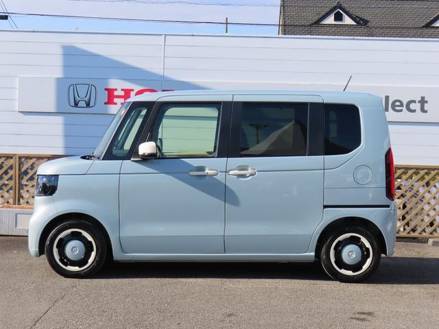Ｎ－ＢＯＸ ファッションスタイル　ワンオーナー車　純正８インチナビ　フルセグテレビ　バックカメラ　シートヒーター　ＥＴＣ車載器　ホンダセンシング　サイドカメラ　スマートキ　ＵＳＢポート　ＬＥＤランプ　バックモニター　１オーナー　ＶＳＡ（3枚目）
