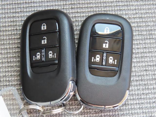 Ｎ－ＢＯＸ ファッションスタイル　ワンオーナー車　純正８インチナビ　フルセグテレビ　バックカメラ　シートヒーター　ＥＴＣ車載器　ホンダセンシング　サイドカメラ　スマートキ　ＵＳＢポート　ＬＥＤランプ　バックモニター　１オーナー　ＶＳＡ（38枚目）