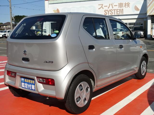 F /5MT/キーレス/フロントパワーウィンドー/純正オーディオ/エアコン/パワステ/ABS/ディーラー試乗車(9枚目)