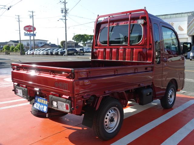ジャンボエクストラ /2WD/衝突軽減ブレーキ/撥水ファブリックシート/LEDヘッド/LEDフォグ/プッシュボタン式スタート/電動格納ミラー/オーバーヘッドシェルフ/メッキグリル/スモークガラス/作業灯/届出済未使用車/(12枚目)