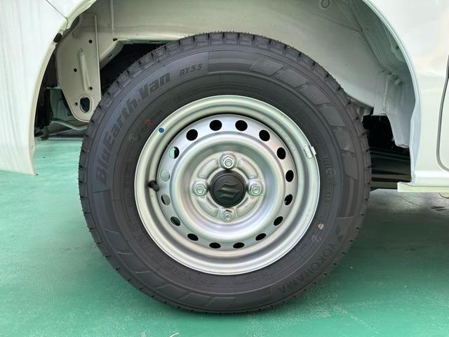 PAリミテッド スズキセーフティサポート装着車 2WD AT 前席パワーウィンドー ルーフコンソール リモコンキー 純正ラジオ 届出済未使用車(14枚目)