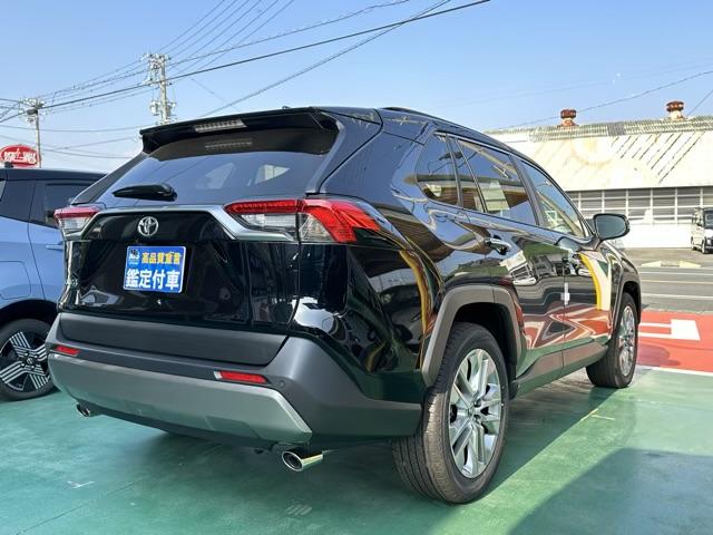 ＲＡＶ４ Ｇ　Ｚパッケージ　１０．５インチディスプレイオーディオＰｌｕｓ　パノラマムーンルーフ　デジタルインナーミラー　ステアリングヒーター　快適温熱シート＋シートベンチレーション　パノラミックビューモニター　登録済未使用車（22枚目）